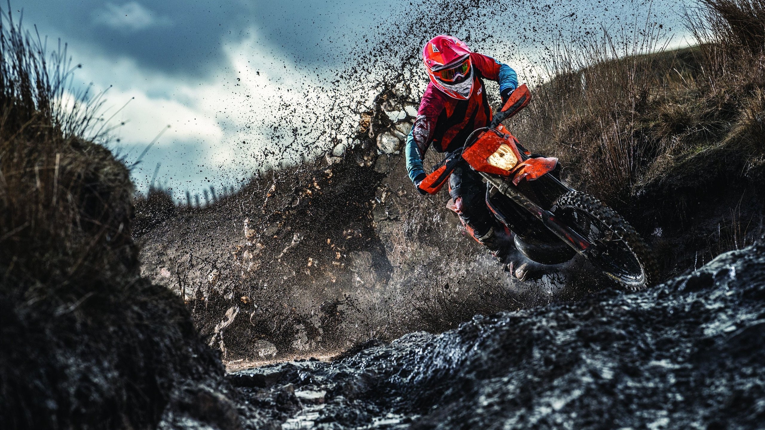 斯通斯爆发破铁壁,巴拉圭战术压制芬兰启示录